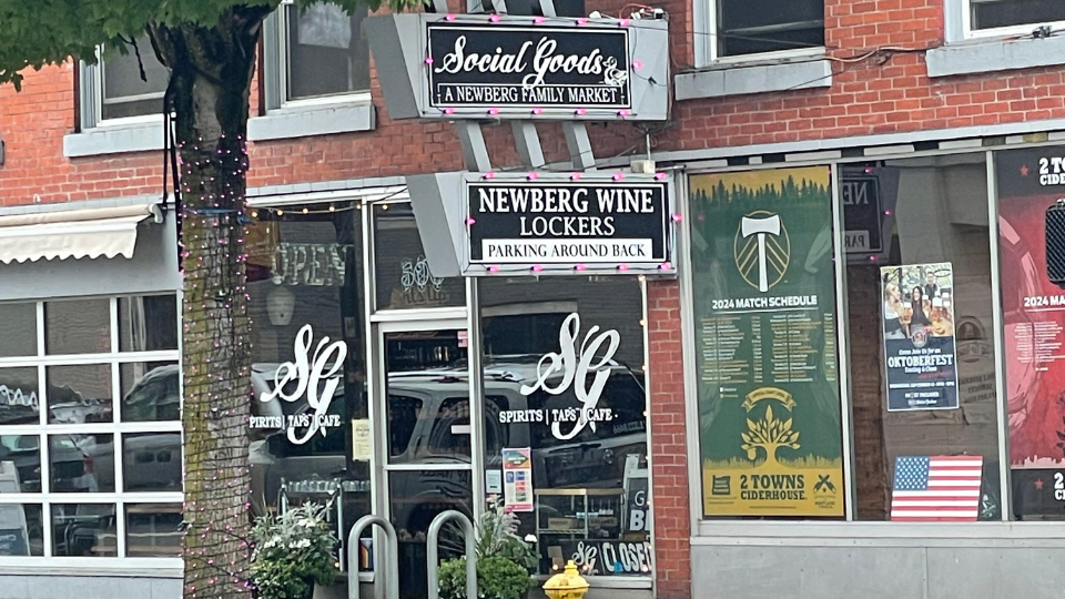 Newberg Business Holiday Schedule