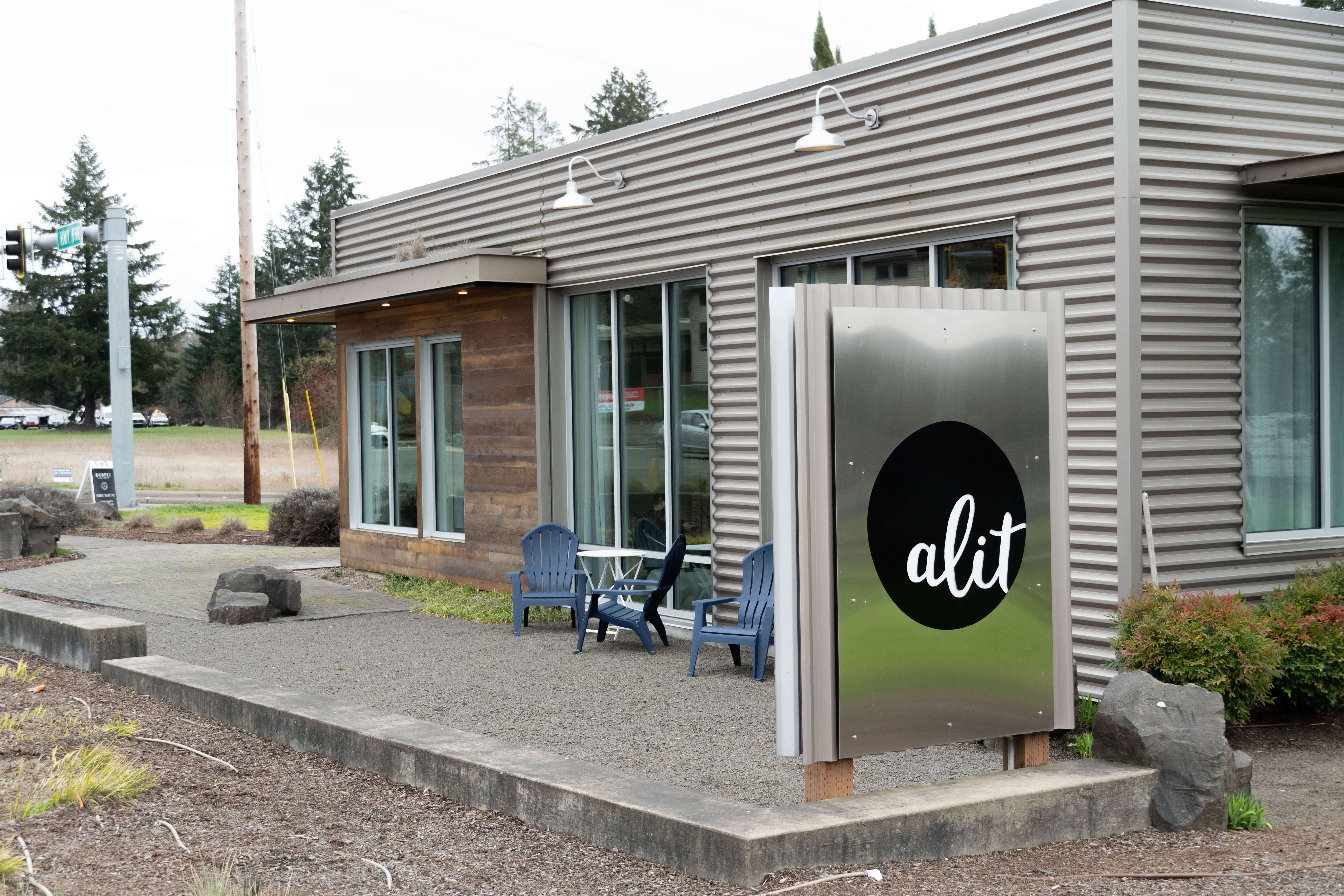 Breakside Brewery Acquires Majority Ownership of Dundee’s Alit Wines